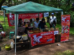 Minggu Pagi di Taman Lansia, Bandung