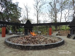 Misteri Api yang Tak Pernah Padam dari Zaman Majapahit