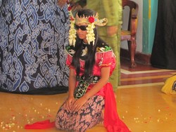 Mistis, Magis, dan Hipnosis dalam Tari Sintren Cirebon