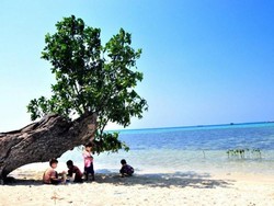Mitos Cinta Unik dari Jembatan Pulau Tidung