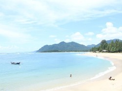 Mudik ke Aceh, Segarkan Diri di Pantai Babah Kuala