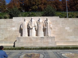 Mumpung di Jenewa, Singgah di Kantor PBB, Ah!