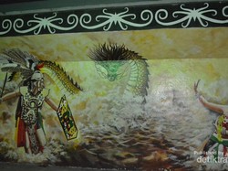 Mural Keren Hiasi Jembatan Kahayan Palangkaraya