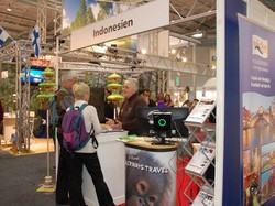 Musik Gamelan Tarik Wisatawan Jerman di Reisen Hamburg 2012