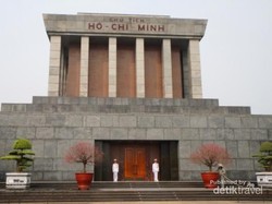 Musoleum Ho Chi Minh, Makam Bapak Bangsa Vietnam