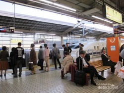 Naik Shinkansen di Jepang, Tidak Bisa Nge-charge!