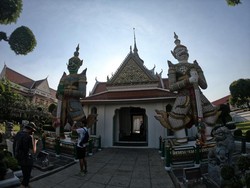 Naskah-naskah Kuno Kerajaan Thailand Tersimpan di Wat Arun
