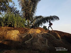 Ngabuburit Sambil Hiking, ke Nglanggeran Saja