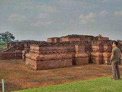 Ngabuburit yang Keren Itu, Belajar Sejarah Kerajaan di Karawang