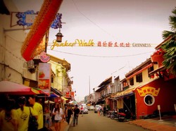 Nikmatnya Chicken Rice Ball ala Jonker Street, Melaka