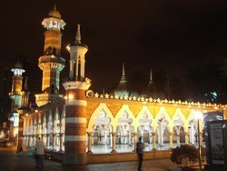 Nongkrong Pagi di Terminal Bus Kuala Lumpur