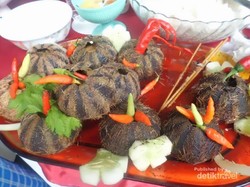 Nyam! Bulu Babi Ternyata Enak & Banyak Gizi