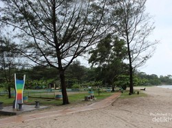 Nyiur Melambai, Pantai Cantik Tanpa Batu Granit di Belitung