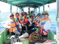 Ogah Pulang dari Taman Laut 17 Pulau Riung, Flores