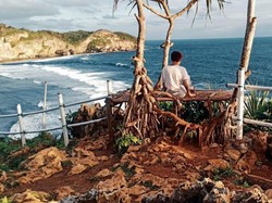 Oh Pantai Drini, Kamu Bikin Kangen