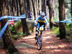 Pacu Adrenalin dengan Sepeda di Sebex Bike Park, Sentul