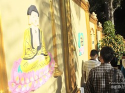 Pagoda ini Diyakini Punya 2.598 Patung Buddha