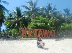 Pantai Ketawai yang Mendunia di Bangka