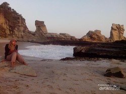 Pantai Klayar, Atraksi Alam Memesona di Pacitan