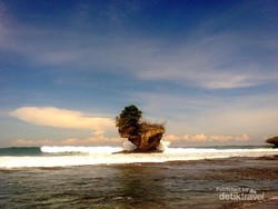Pantai Madasari, Pantai Sejuta Keindahan di Pangandaran