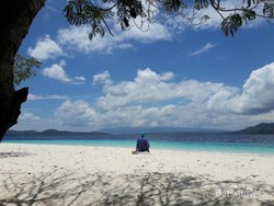 Pantai Molana, Keindahan Tersembunyi di Ambon
