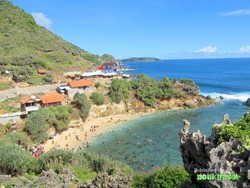 Pantai Nglambor, Yang Cantik di Gunungkidul
