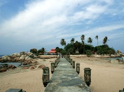 Pantai Parai Tenggiri, Satu Lagi Pantai Cantik dari Bangka