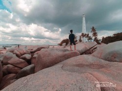 Pantai Pulau Lengkuas, Destinasi Wajib di Belitung