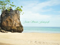 Pantai Sabang yang Cantik Ini Bukan di Aceh