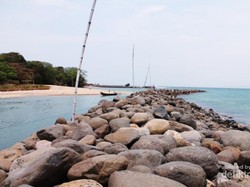 Pantai Santolo, Paling Unik di Garut