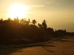 Pantai Slopeng, Si Cantik dari Madura
