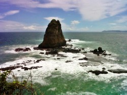 Papuma, Godaan Terindah di Pesisir Jember