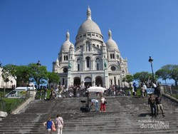 Paris Tak Cuma Punya Eiffel, Coba Basilika Sacre-Coeur