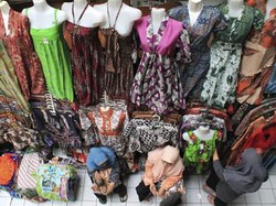 Pasar Beringharjo Yogya, Belanja Murah Tapi Nggak Murahan