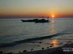 Pemandangan Indah Senja di Tanjung Bira, Bulukumba