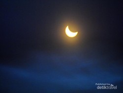 Pengalaman Berkesan Melihat Gerhana Sambil Bulan Madu
