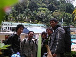 Perjalanan Menuju Puncak Bromo yang Menghipnotis