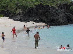 Pesona Adonara, Salah Satu Pulau Tercantik di Flores Timur