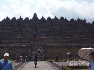 Pesona Borobudur yang Tak Pernah Pudar
