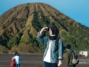 Pesona Bromo Tengger Semeru yang Selalu Bikin Rindu