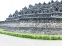 Pesona Candi Borobudur yang Tak Pernah Pudar