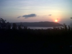 Pesona dan Sensasi Luar Biasa dari Gunung Anak Krakatau