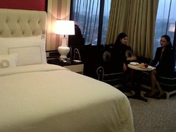 Pesona Kemewahan The Trans Luxury Hotel