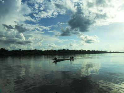 Pesona Sungai Sirets