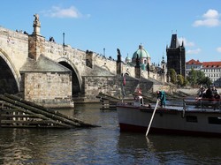 Praha, Inilah Kota Dengan 1.001 Pesona