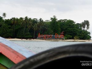 Pulau Angso Duo dan Mitos Doa Sambil Berjalan Kaki