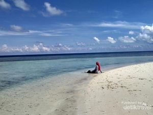 Pulau Tinabo dari Kepulauan Selayar, Saingannya Maldives