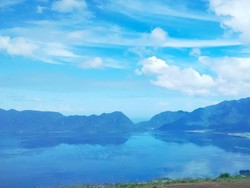 Puncak Lawang, Spot Terbaik Melihat Danau Maninjau dari Ketinggian