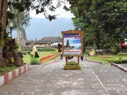 Pura Ulun Danu, Pura Cantik di Atas Danau