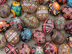 Pysanka, Telur Paskah Unik dan Cantik dari Ukraina